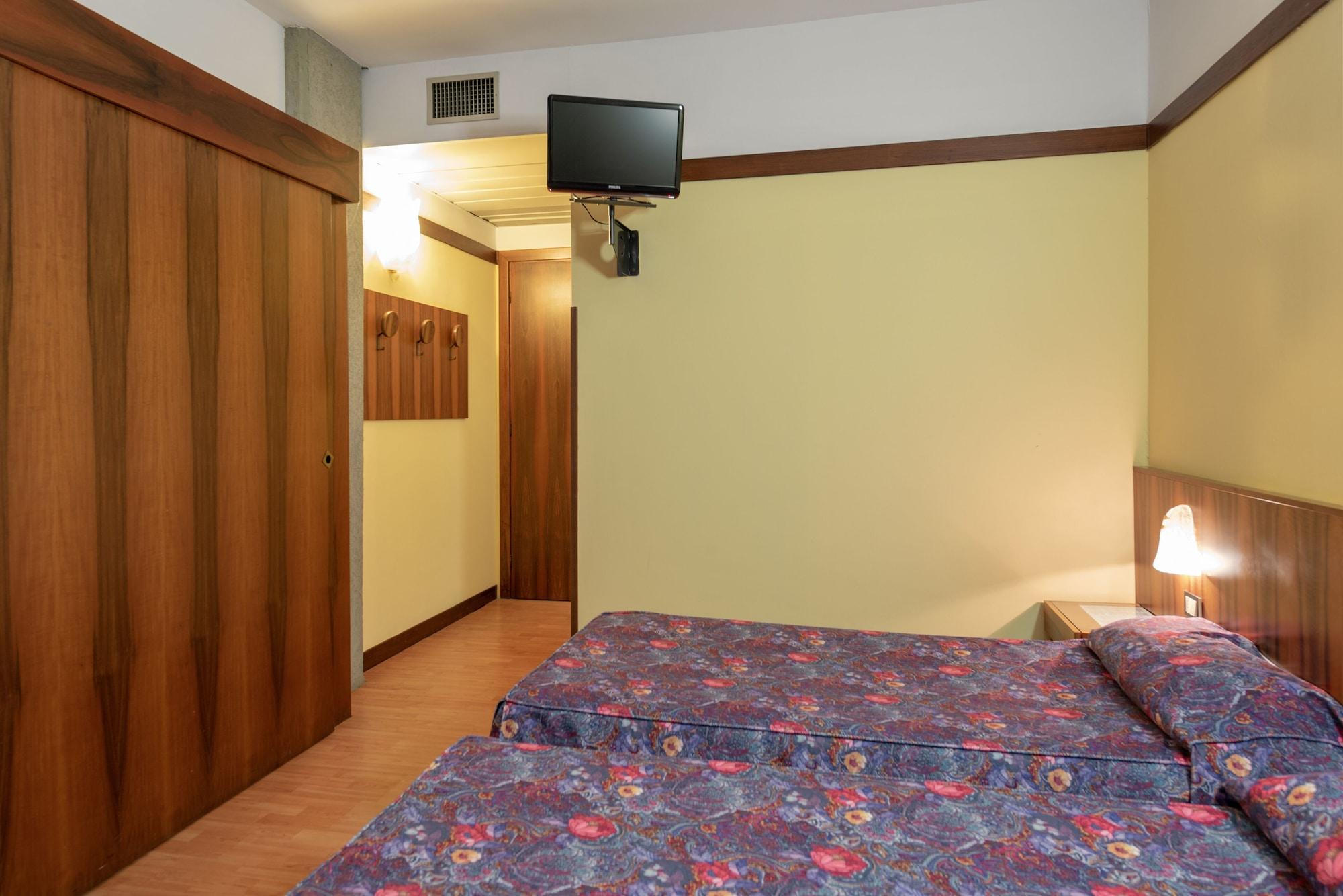 Park Hotel Oasi Garda  Esterno foto