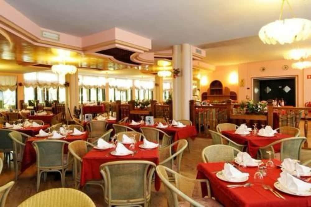 Park Hotel Oasi Garda  Esterno foto